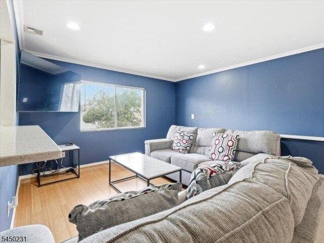 condo with 2 bedroom, Belleville NJ ES105278663