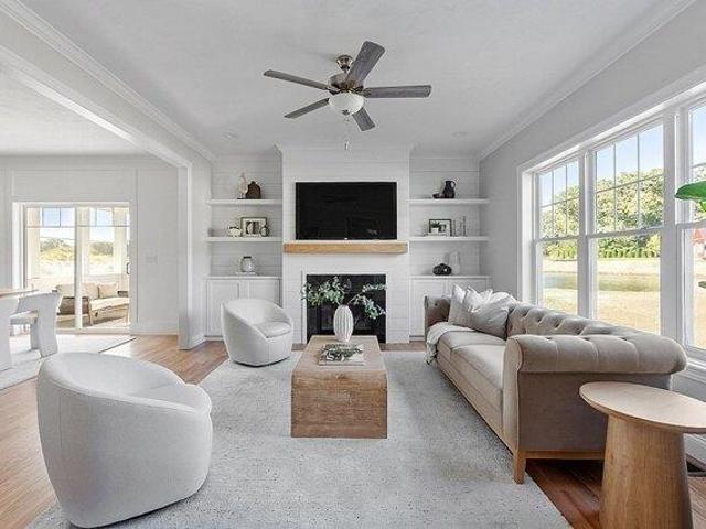 condo with 2 bedroom, Bellingham MA ES105497169
