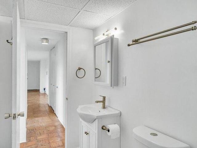 condo with 2 bedroom, Belmont MA ES105589386