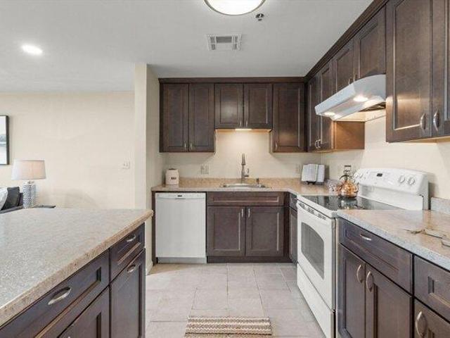 condo with 2 bedroom, Beverly MA ES103807478