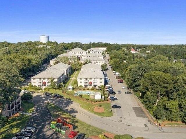 condo with 2 bedroom, Billerica MA ES105400252