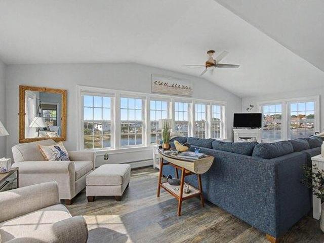 condo with 2 bedroom, Boothbay Harbor ME ES105692370