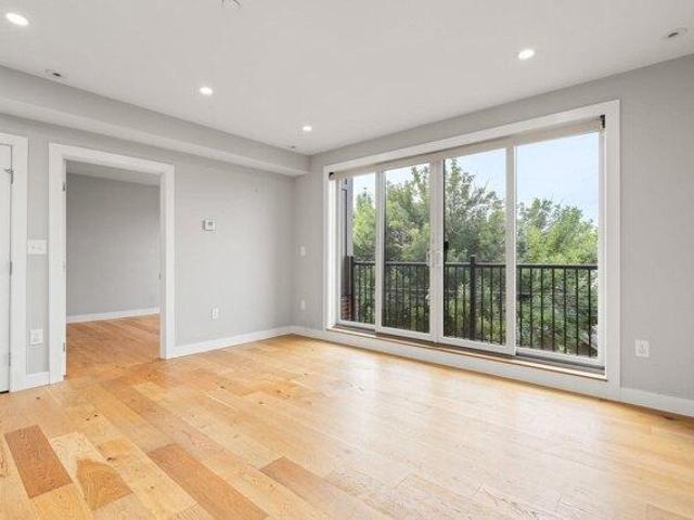condo with 2 bedroom, Boston MA ES105402170