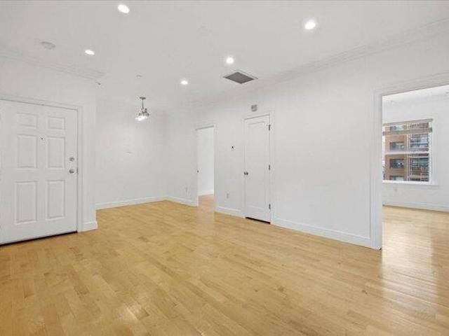 condo with 2 bedroom, Boston MA ES105424534