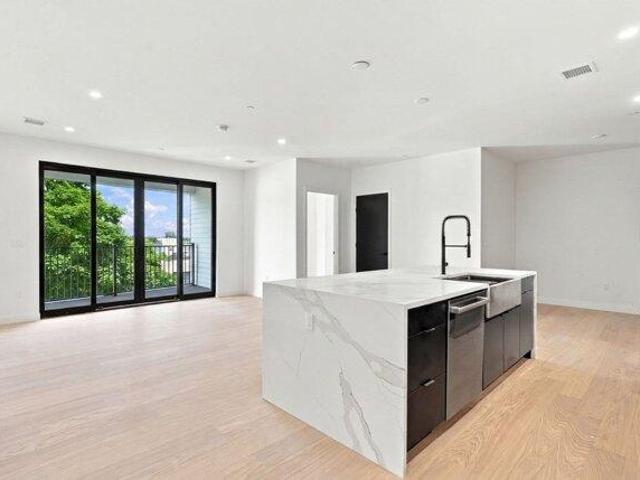 condo with 2 bedroom, Boston MA ES105439604