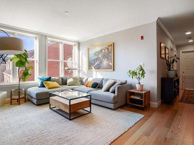 condo with 2 bedroom, Boston MA ES105443440