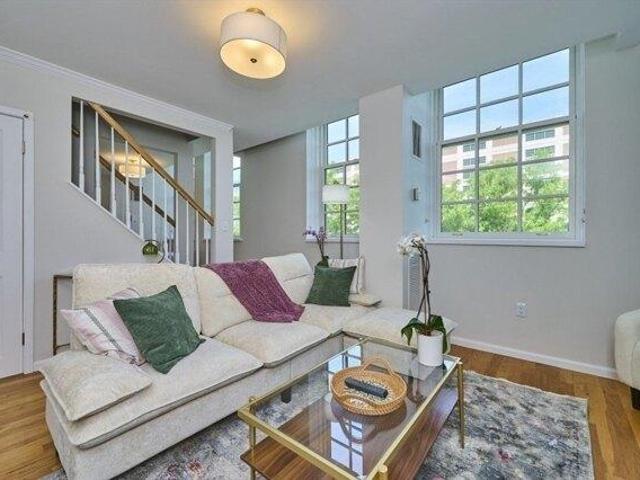 condo with 2 bedroom, Boston MA ES105474717