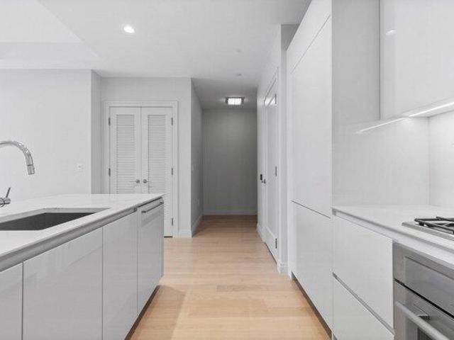 condo with 2 bedroom, Boston MA ES105512205