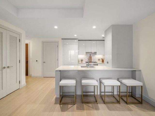 condo with 2 bedroom, Boston MA ES105560230