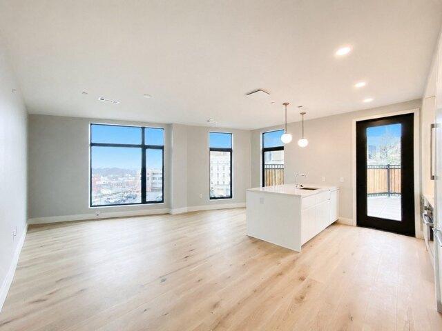 condo with 2 bedroom, Boston MA ES105575051
