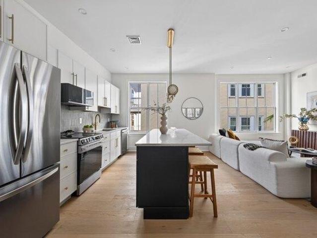 condo with 2 bedroom, Boston MA ES105586417