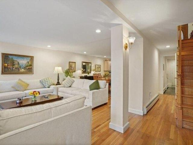 condo with 2 bedroom, Boston MA ES105612418