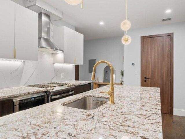 condo with 2 bedroom, Boston MA ES105612115