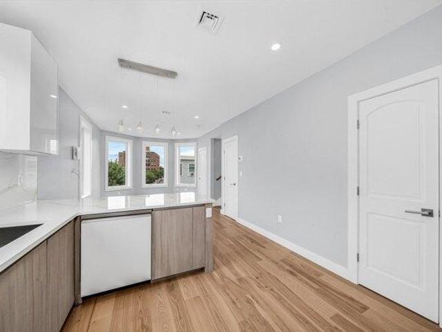 condo with 2 bedroom, Boston MA ES105629874