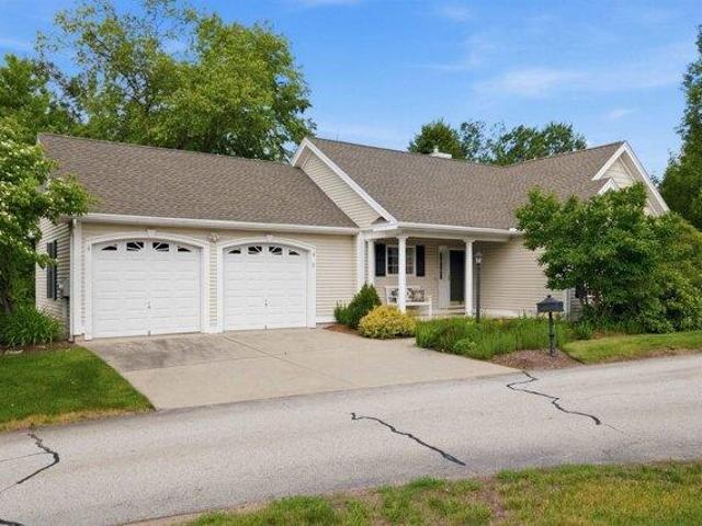 condo with 2 bedroom, Bow NH DS104295716
