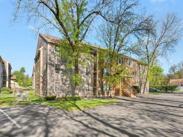 condo with 2 bedroom, Brockton MA ES105443433