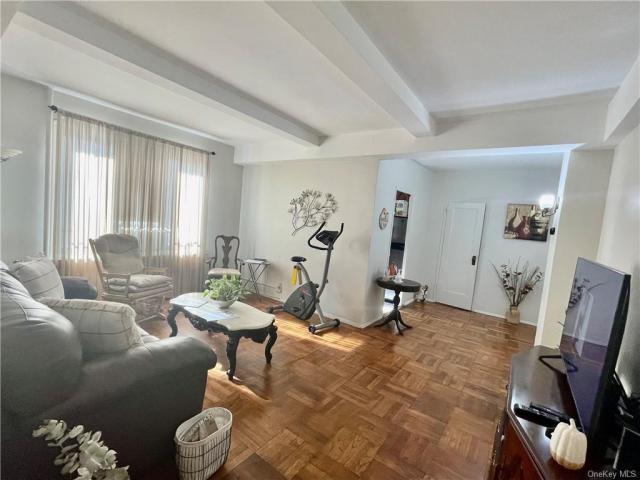 condo with 2 bedroom, Bronx NY DLS72692052