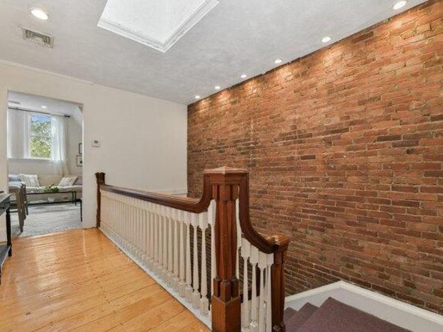 condo with 2 bedroom, Brookline MA ES105417295