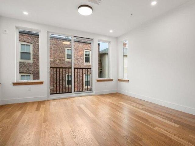 condo with 2 bedroom, Brookline MA ES105419187