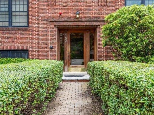 condo with 2 bedroom, Brookline MA ES105425101