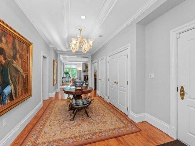 condo with 2 bedroom, Brookline MA ES105551237
