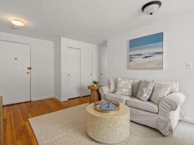 condo with 2 bedroom, Brookline MA ES105553413