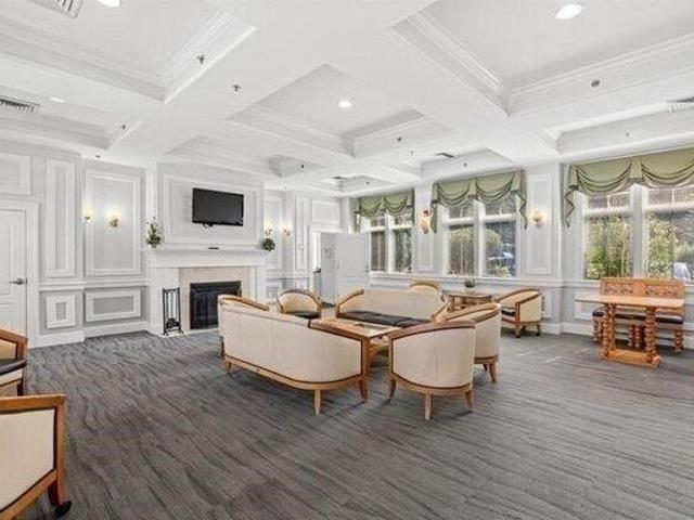 condo with 2 bedroom, Braintree MA ES105439656