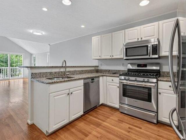 condo with 2 bedroom, Braintree MA ES105513082