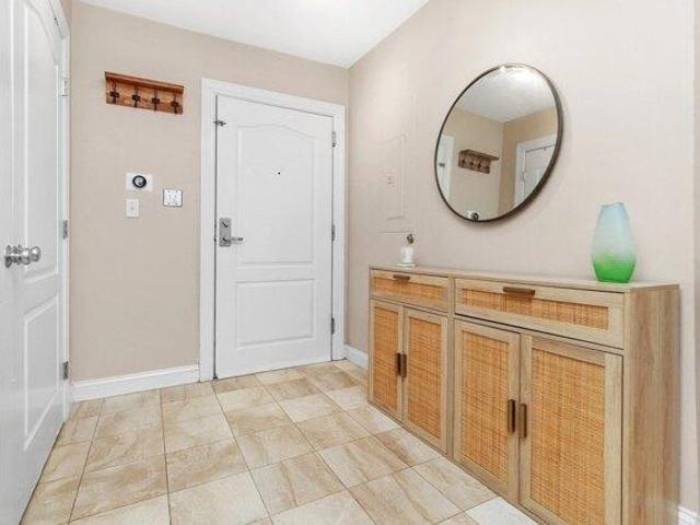 condo with 2 bedroom, Braintree MA ES105586342