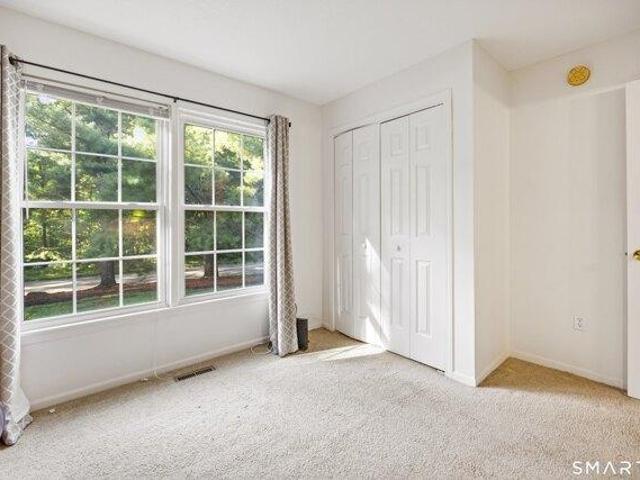 condo with 2 bedroom, Branford CT ES105558812