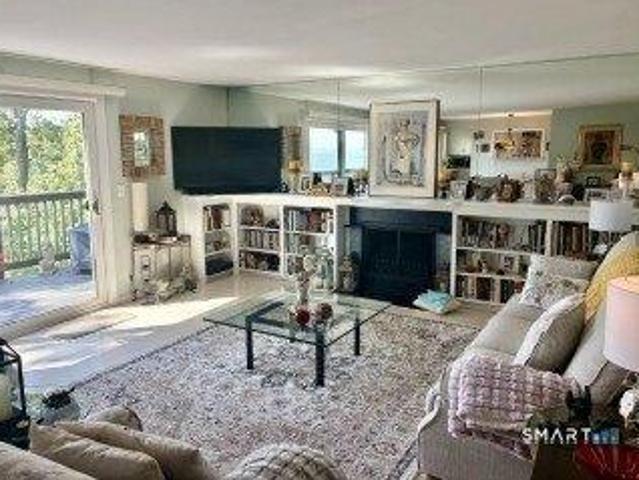 condo with 2 bedroom, Branford CT ES105561741