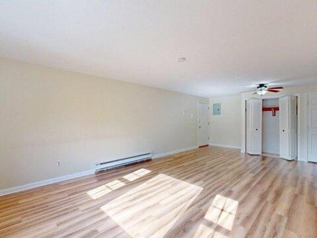 condo with 2 bedroom, Bridgewater MA ES105493162