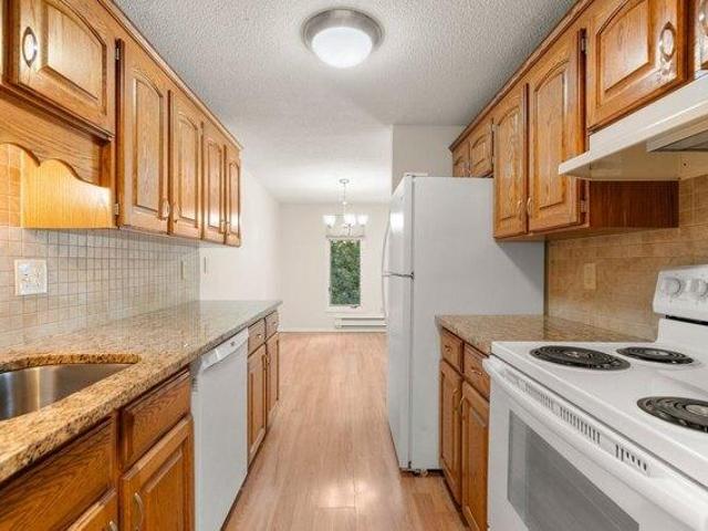 condo with 2 bedroom, Bridgewater MA ES105426041