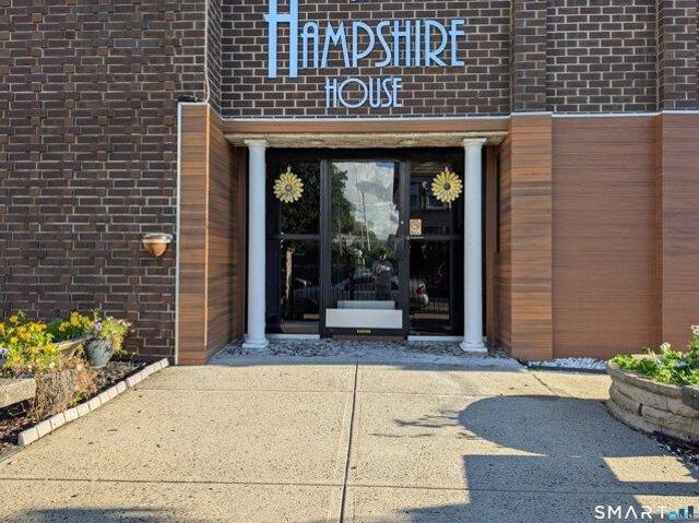 condo with 2 bedroom, Bridgeport CT ES105440302