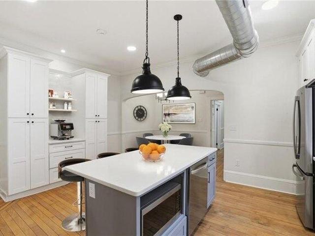 condo with 2 bedroom, Bristol RI ES105536449