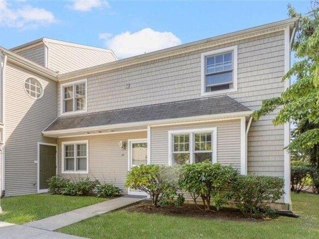condo with 2 bedroom, Bristol RI ES105609552