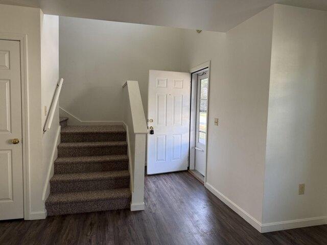 condo with 2 bedroom, Brunswick ME ES105573923