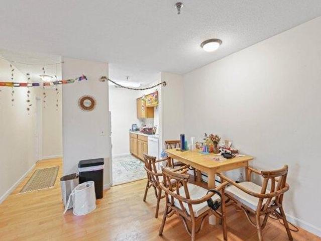 condo with 2 bedroom, Burlington VT ES105190679