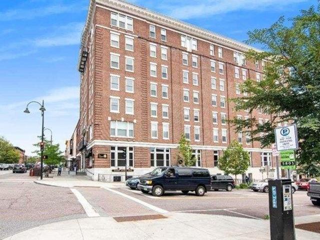 condo with 2 bedroom, Burlington VT ES105496367