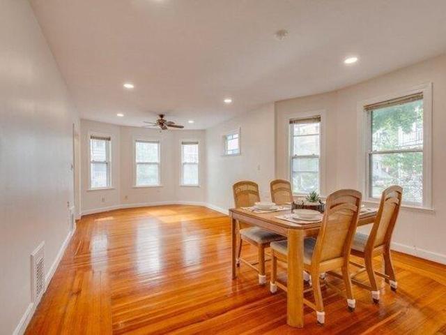 condo with 2 bedroom, Cambridge MA ES105515246