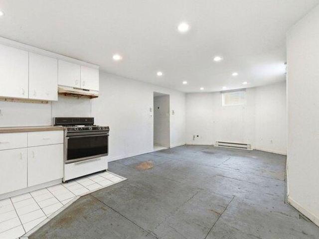 condo with 2 bedroom, Cambridge MA ES105612180