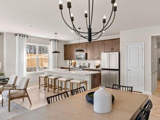 condo with 2 bedroom, Canton MA ES105476243
