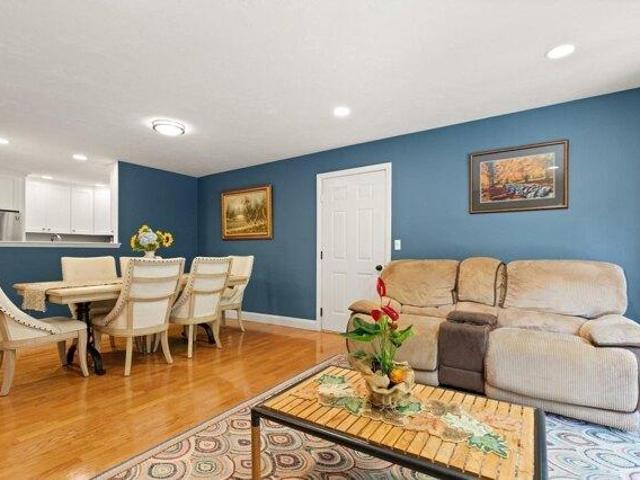 condo with 2 bedroom, Canton MA ES105493055