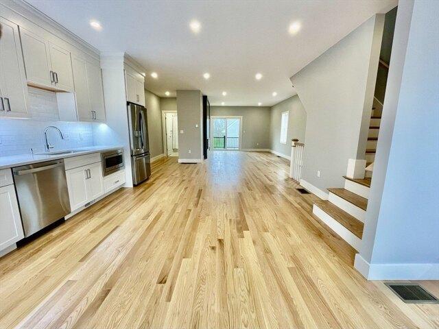 condo with 2 bedroom, Canton MA ES105365631