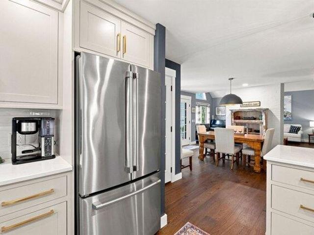 condo with 2 bedroom, Center Harbor NH ES105576454