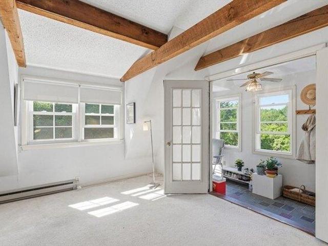 condo with 2 bedroom, Chelmsford MA ES104266006