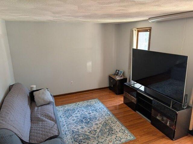condo with 2 bedroom, Chelmsford MA ES104330090
