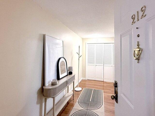 condo with 2 bedroom, Chelmsford MA ES105533421