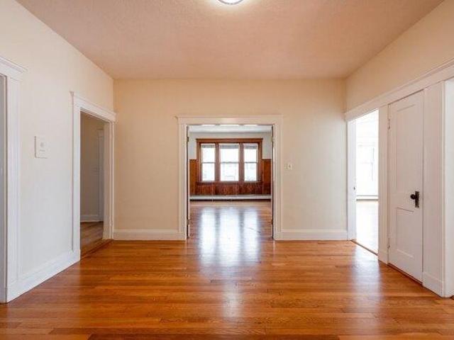 condo with 2 bedroom, Chelsea MA ES105414762