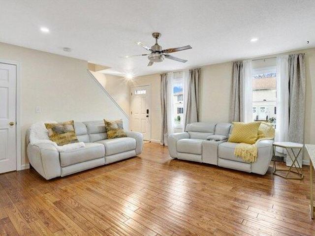 condo with 2 bedroom, Chicopee MA ES105492968